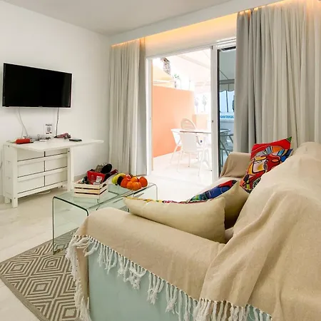 Ocean Walk Beachside Golden Mile Tenerife Royal Garden 아파트 플라야데라스아메리카스