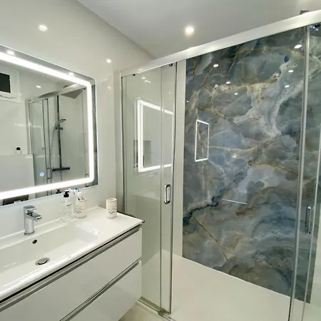 아파트 Ocean Walk Beachside Golden Mile Tenerife Royal Garden 플라야데라스아메리카스