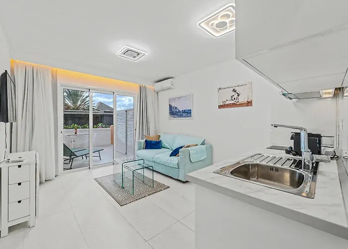 Ocean Walk Beachside Golden Mile Tenerife Royal Garden Apartman *