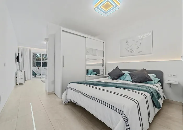 Ocean Walk Beachside Golden Mile Tenerife Royal Garden Apartman *