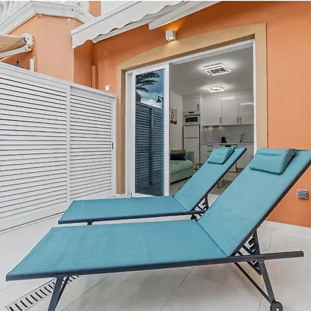 Ocean Walk Beachside Golden Mile Tenerife Royal Garden Daire